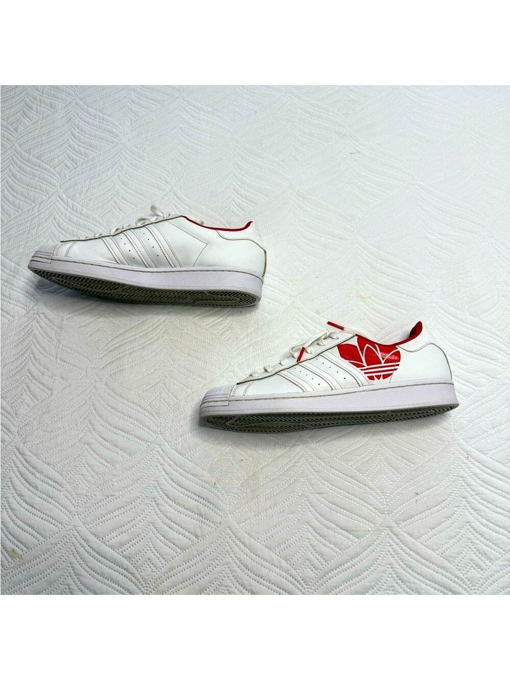 Adidas Original Superstar men’s White Leather Low Top Sneakers. Size 12 - Picture 3 of 7